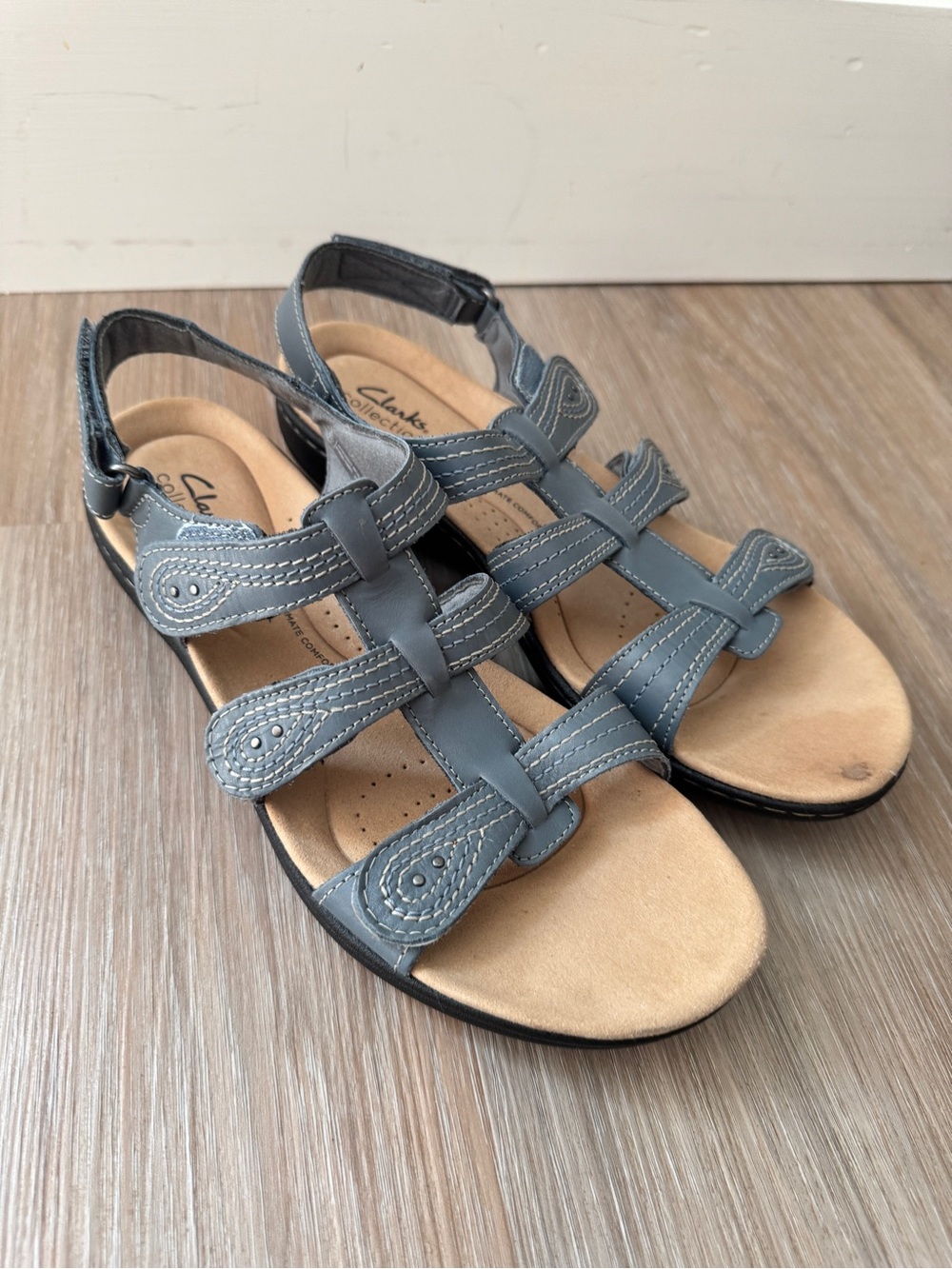 Clarks Collection Blue Gray Leather Comfort Sandals Women’s Size 10 M Laurieann